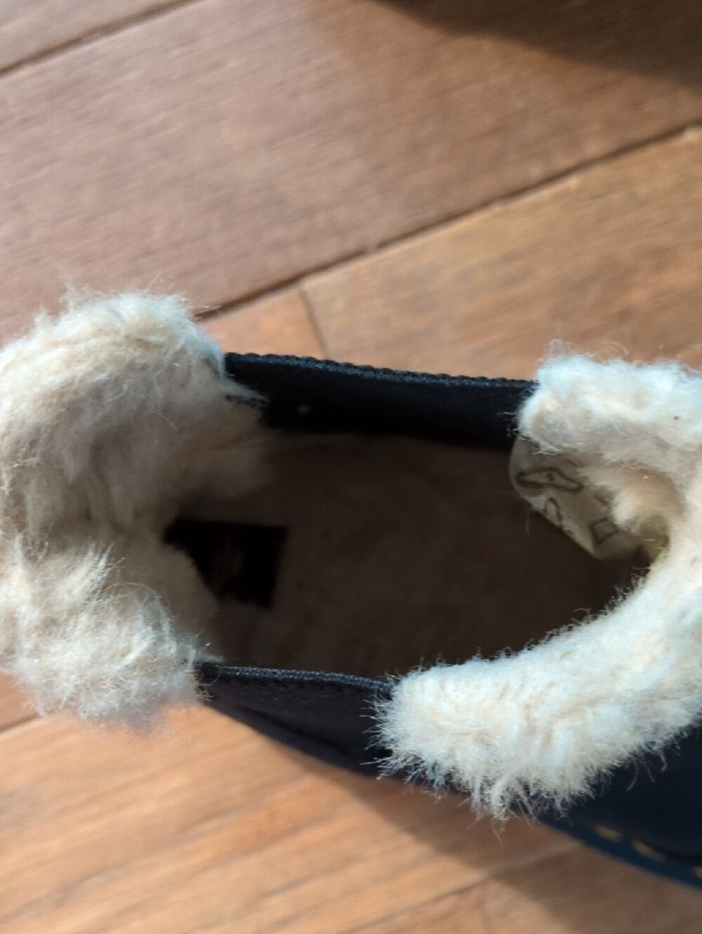 Dr. Martens Black Leather Chelsea Booties with Cream Fur Lining - Picture 3 of 7